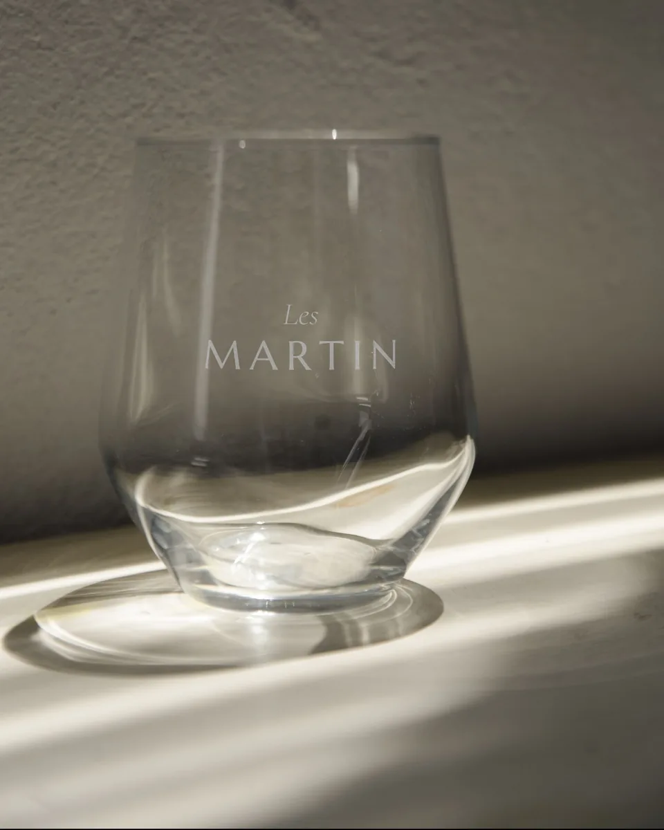 Verre à vin sans pied gravé « Les MARTIN »